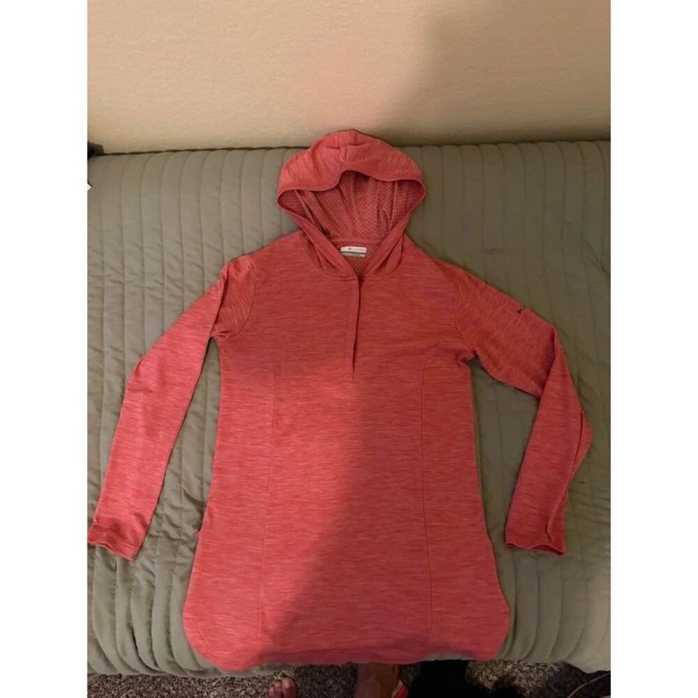 Columbia top